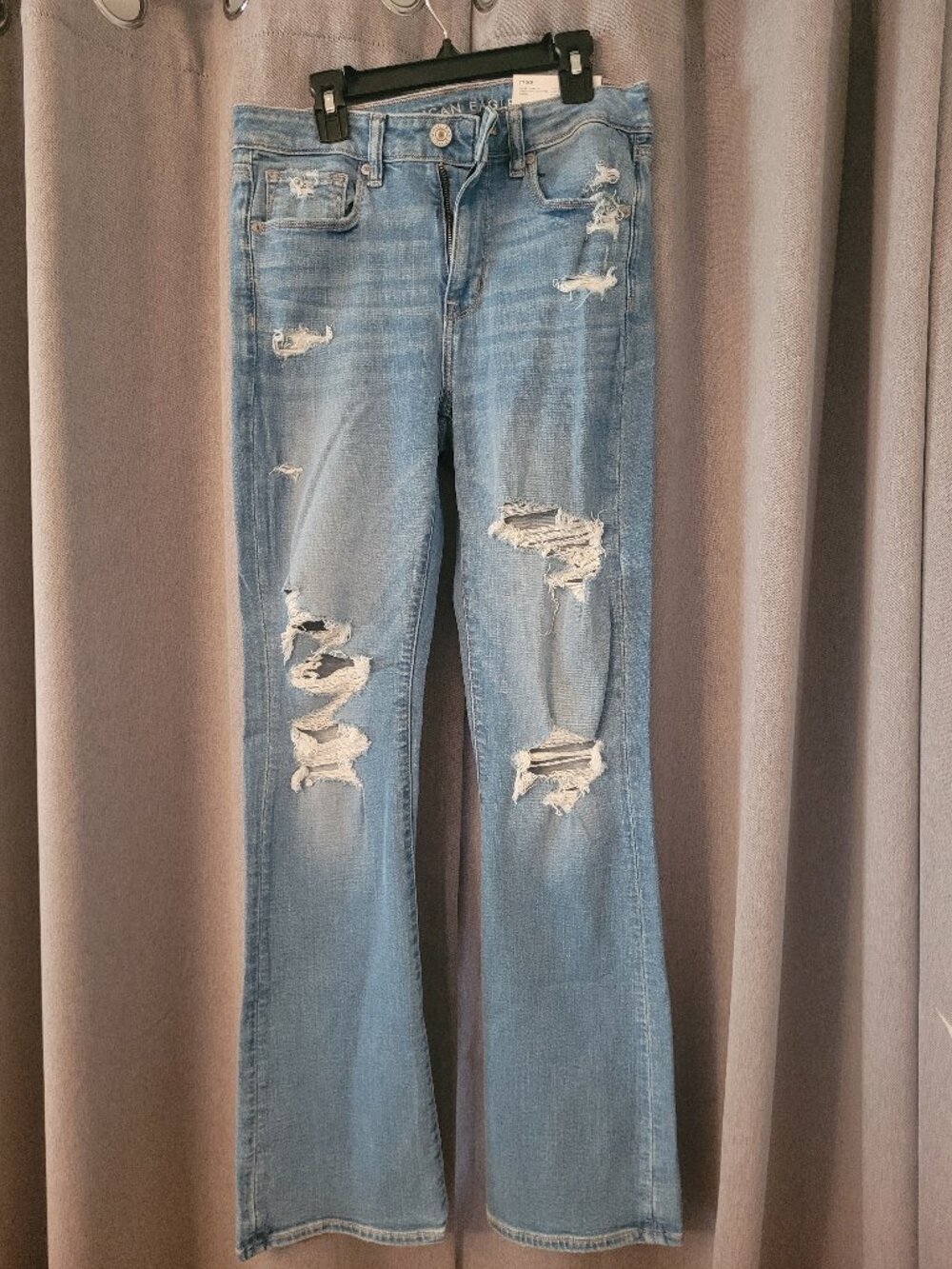 American Eagle 8